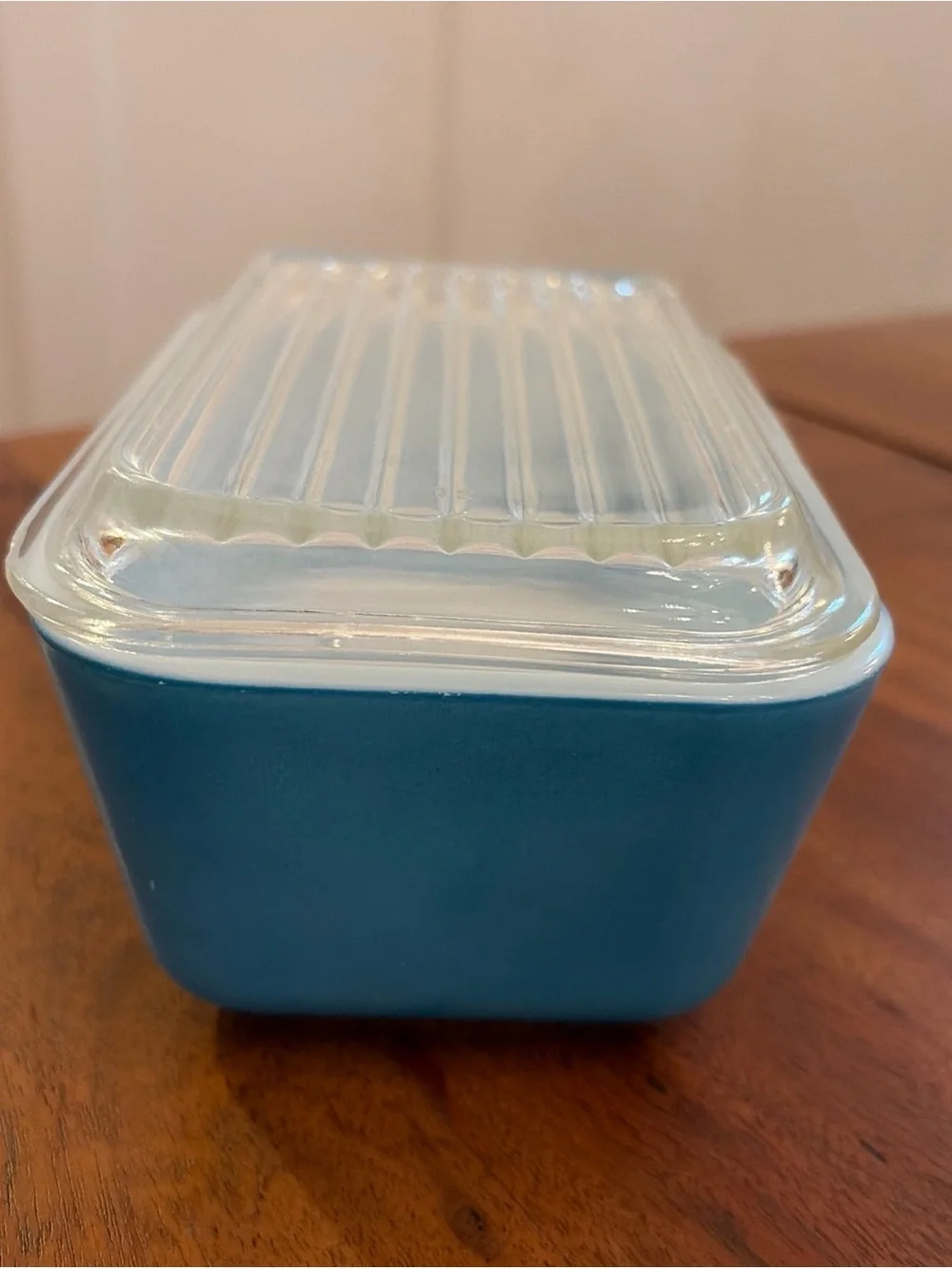 Vintage Pyrex 502 Blue Turquoise Refrigerator Dish 1.5 Pint with 502-C Lid READ
